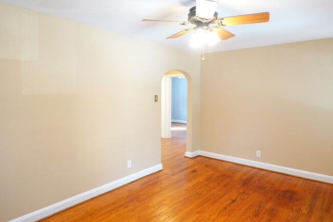 Building Photo - 8207 Garland Ave
