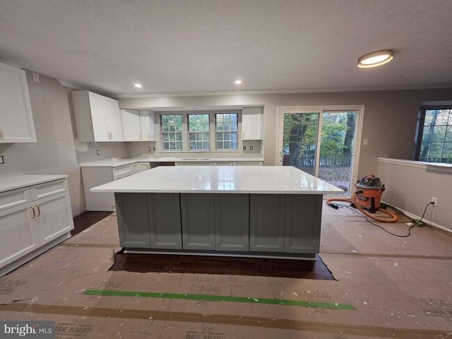 Building Photo - 1650 Wickham Way