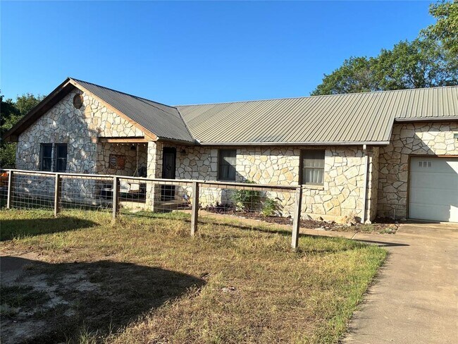 Building Photo - 101 River Park Dr