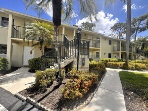 Building Photo - 28100 Pine Haven Way