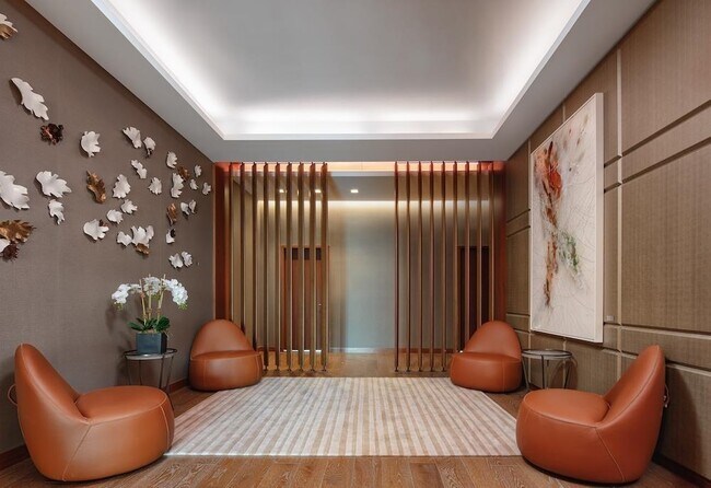 Building Photo - 99 Hudson St