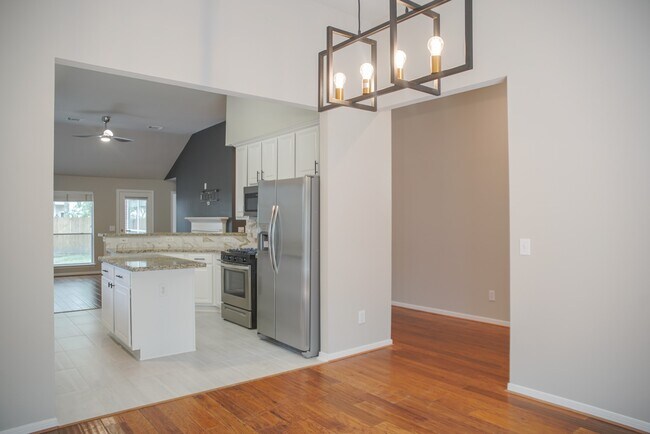 Building Photo - 91 N Willow Point Cir