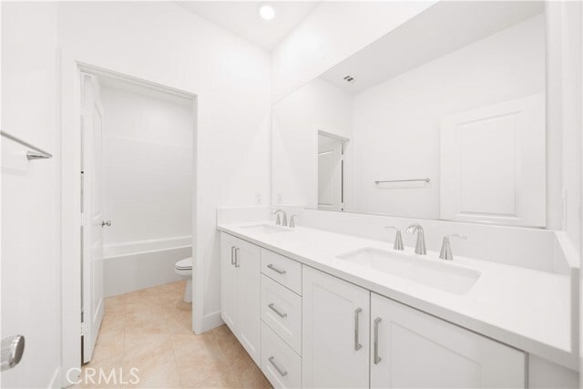 Building Photo - 297 Shoveler