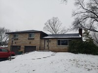 Building Photo - 343 Goldsmith Rd