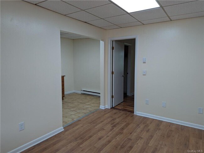 Building Photo - 533 NY-52