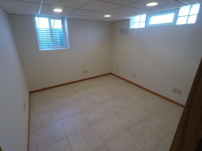 Building Photo - 3035 Martin Rd