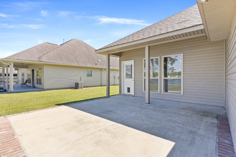 Building Photo - 42211 Broad Walk Ave