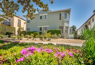 Building Photo - 948 S Mansfield Ave