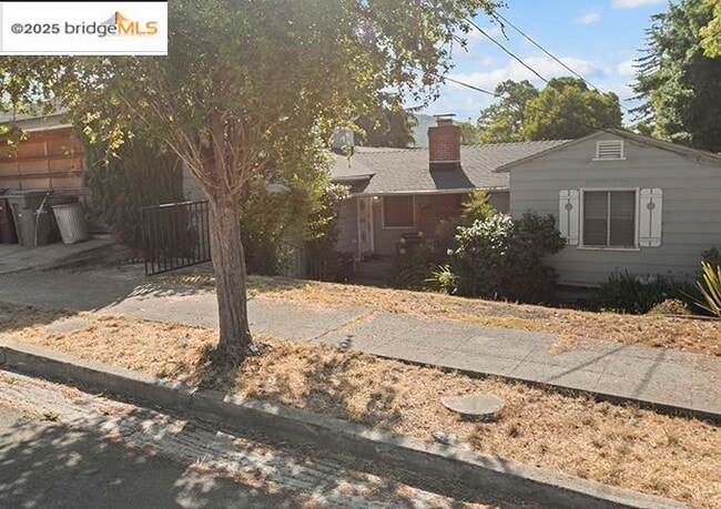 Building Photo - 3442 Margarita Ave