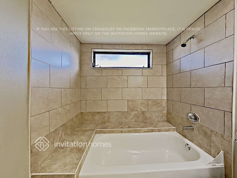 Building Photo - 494 Still Meadows Cir W