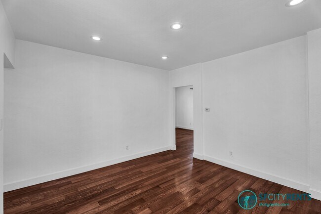 Building Photo - Bernal/St Mary's: Rare Remodeled Cottage w/ Washer/Dryer, Patio & Storage