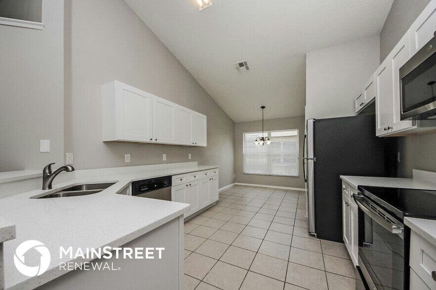 Building Photo - 12814 Winfield Scott Blvd