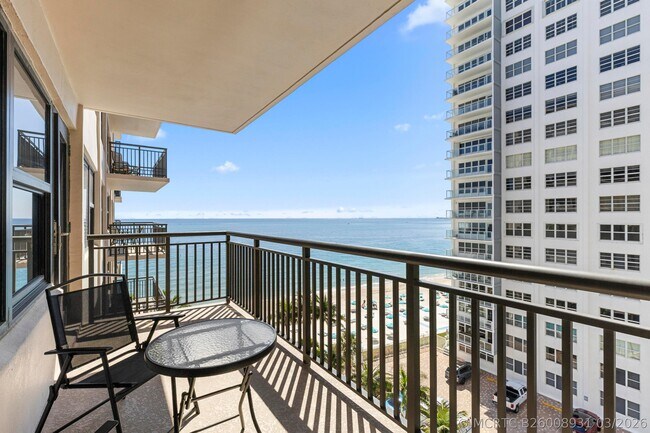 Building Photo - 3800 Galt Ocean Dr