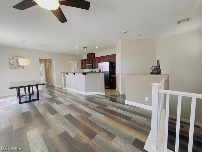 Building Photo - 6255 W Arby Ave