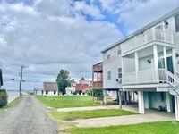 Building Photo - 7141 Margarets Ln