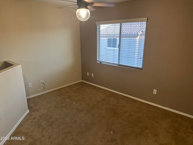Building Photo - 8009 W Beck Ln
