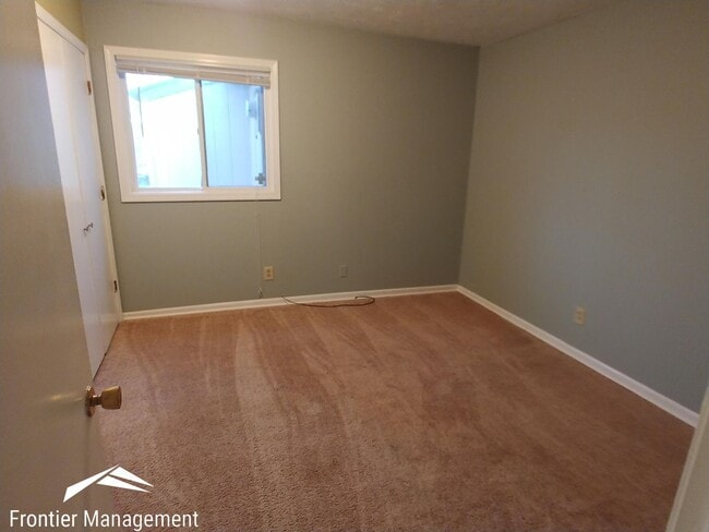 Building Photo - Spacious, Updated 3 Bedroom Home on the West Side of Town. Schedule a Showing Today!