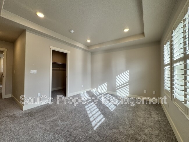 Building Photo - 14419 SW 168th Ave