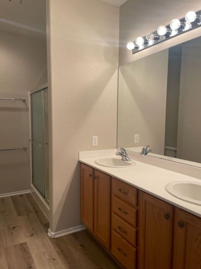 Building Photo - Single story home located in a  55+Communi...