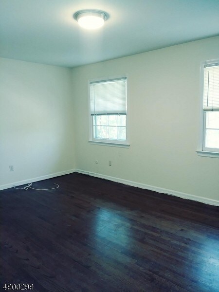 Building Photo - 245 Pompton Ave