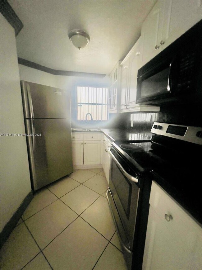 Primary Photo - 6301 S Station Square 6301, Davie, FL 33314