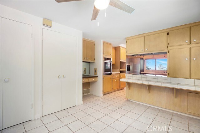 Building Photo - 1731 La Loma Dr