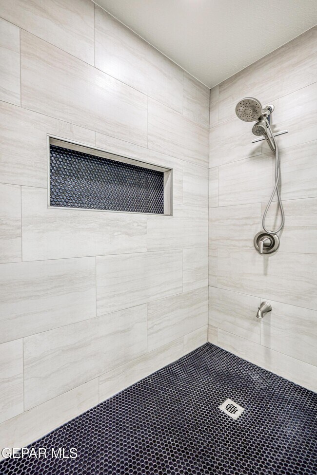 Building Photo - 6289 Cosecha Luna Cir