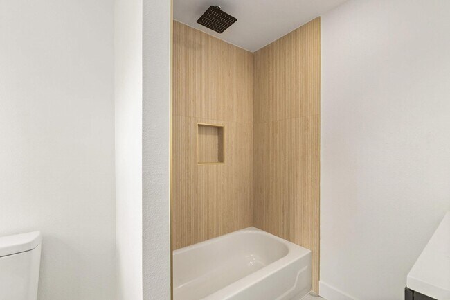 Building Photo - 7414 Janak Dr