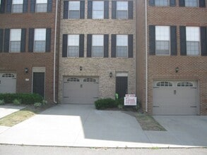 Building Photo - 1145 Appian Crossing Way
