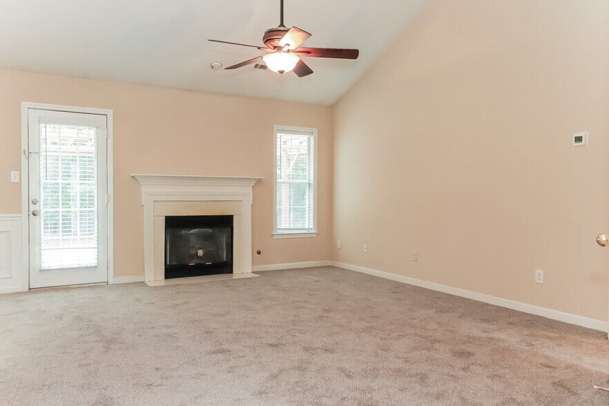 Building Photo - 47 Noah Dr