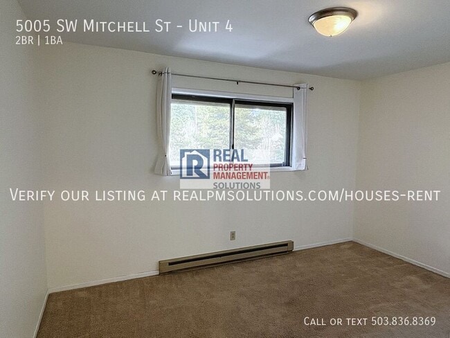 Building Photo - 5005 SW Mitchell St