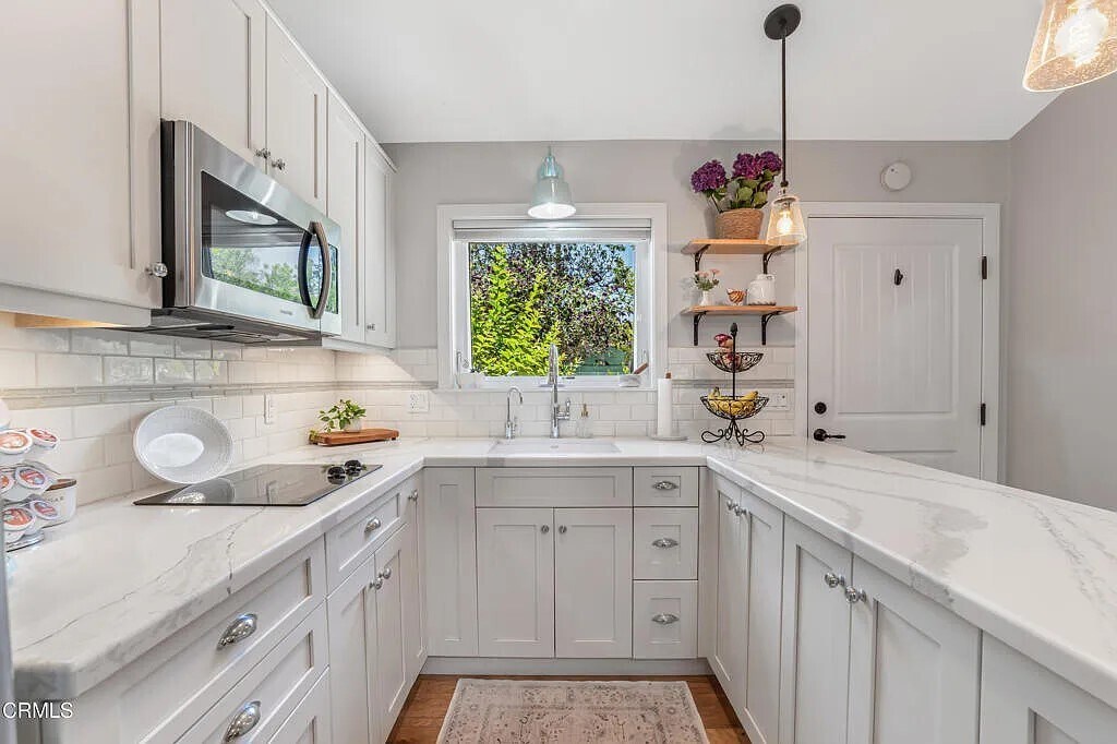 Kitchen - 4290 Aspen Ln