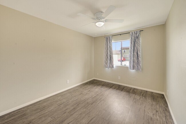 Building Photo - 900 N Harbor Blvd