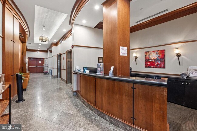 Building Photo - 777 7th St NW