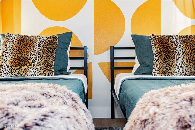 Building Photo - 1414 S 3rd St