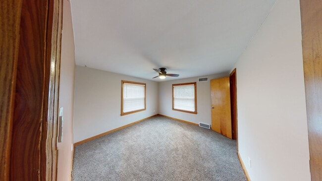 Building Photo - Charming 3-Bedroom, 2-Bath Single-Family H...