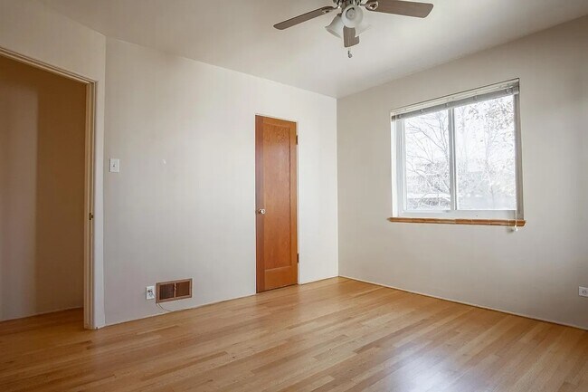 Building Photo - Charming Platt Park Home!