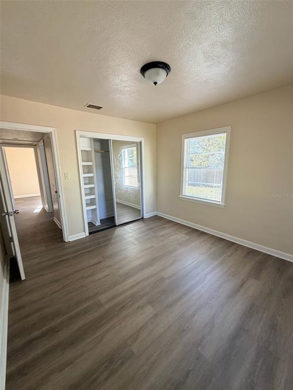 Building Photo - 4615 Wishart Blvd