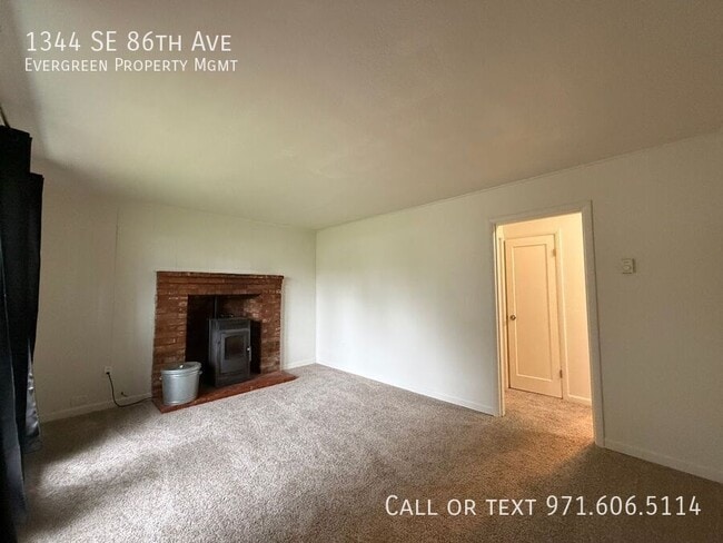 Building Photo - 1344 SE 86th Ave