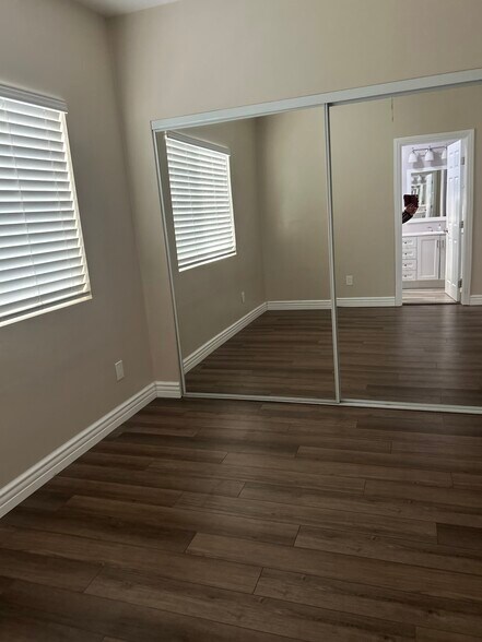 Building Photo - 4442 Delta St