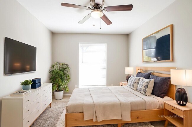 Building Photo - 5327 Enchanted Mist Dr