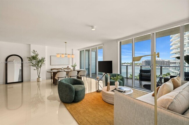 Primary Photo - 6620 Indian Creek Dr