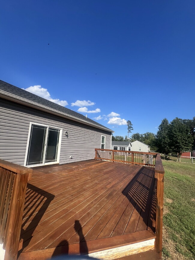 Building Photo - 90 Hickory Ridge Cir