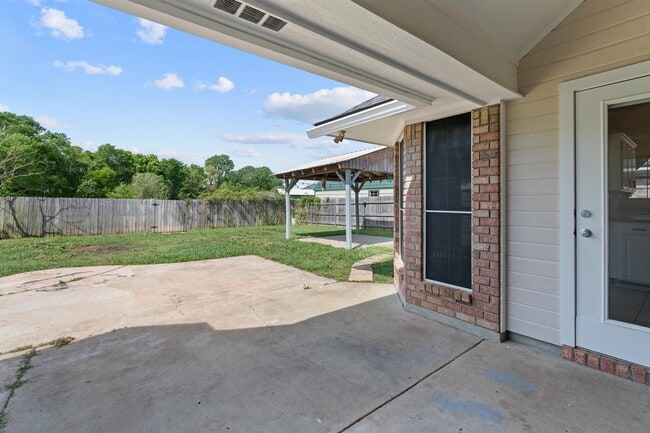 Building Photo - 5814 Gold Crest Dr