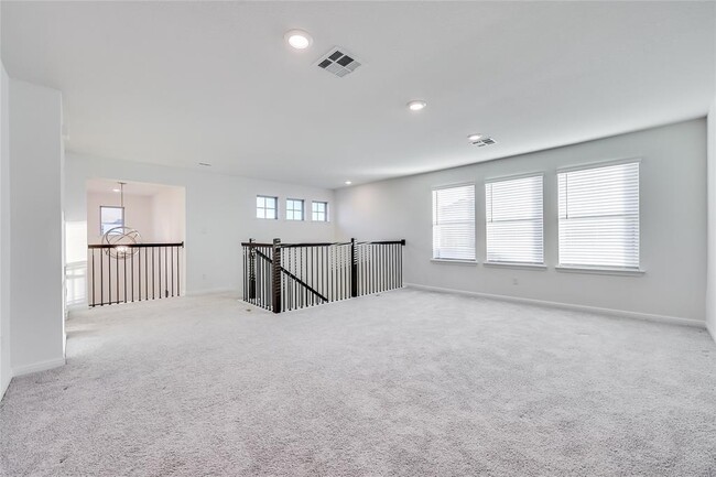 Building Photo - 4621 Modena Bay Bend