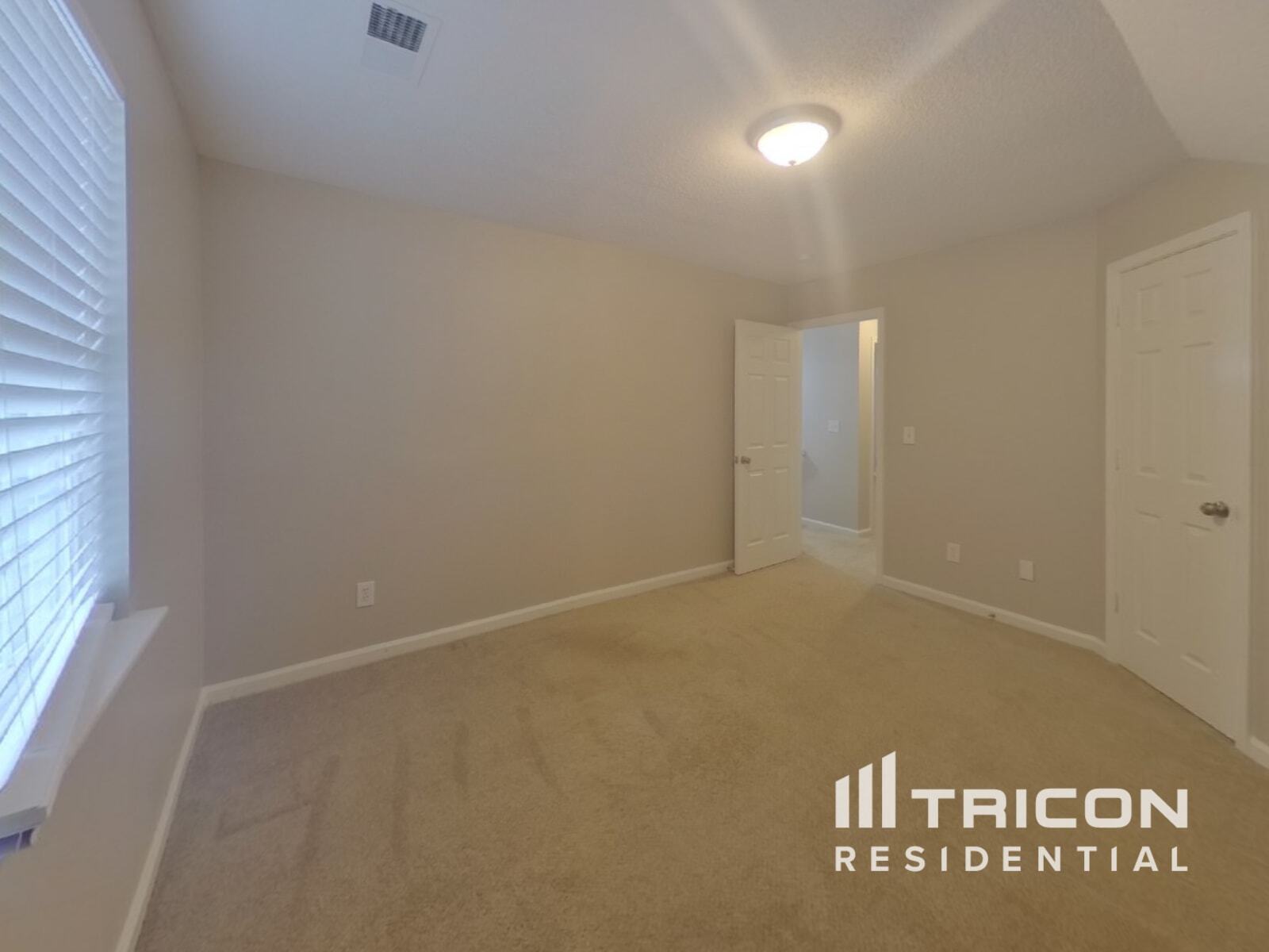 Building Photo - 118 Saddlemount Ln