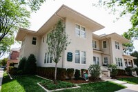 Building Photo - 3128 N Shepard Ave