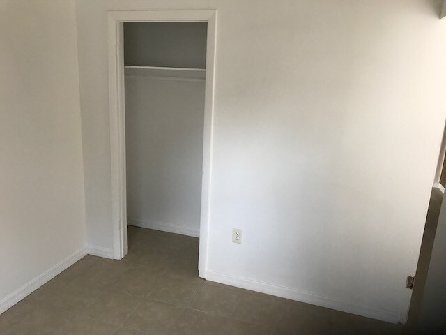 Building Photo - 3629 Ave S NW