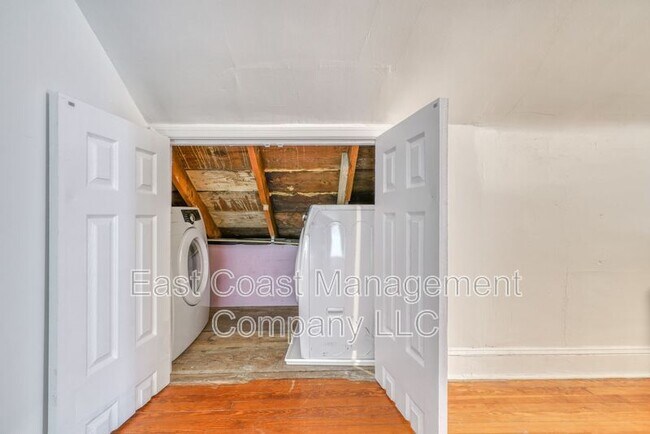 Building Photo - 6 Cromarty Rd