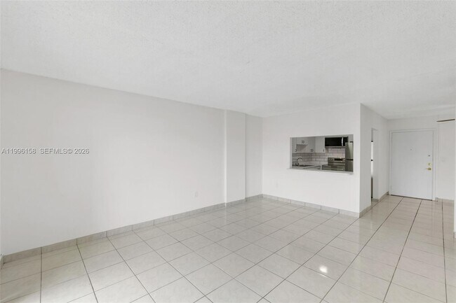 Building Photo - 6130 W 19th Ave